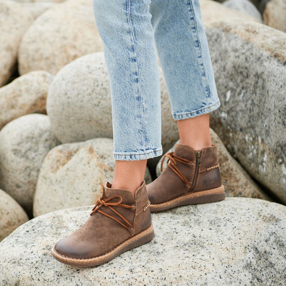 Born Calyn Boots Olivio Distressed Product ID-jqUgDi9L Born Calyn Boots Olivio Distressed Product ID-jqUgDi9L