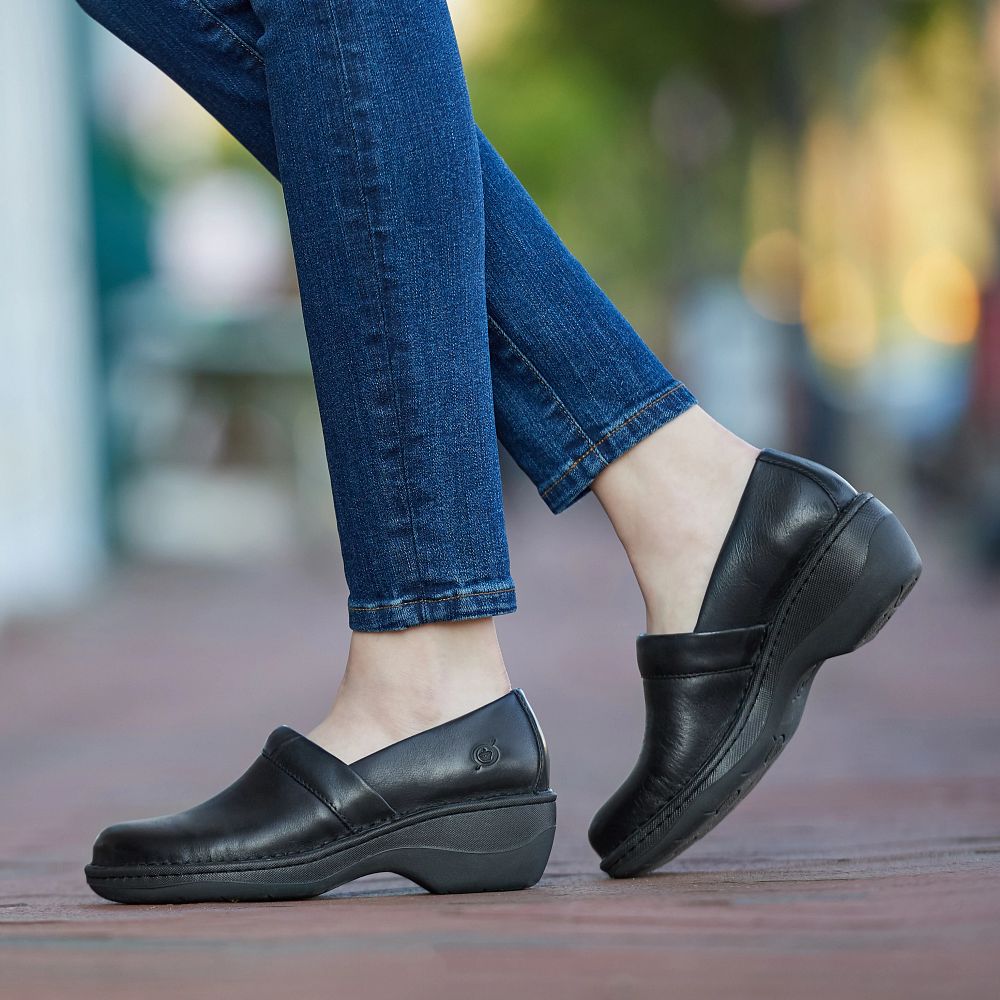 Born Toby Duo Clogs Chocolate Product ID-qoB9CSqp Born Toby Duo Clogs Chocolate Product ID-qoB9CSqp