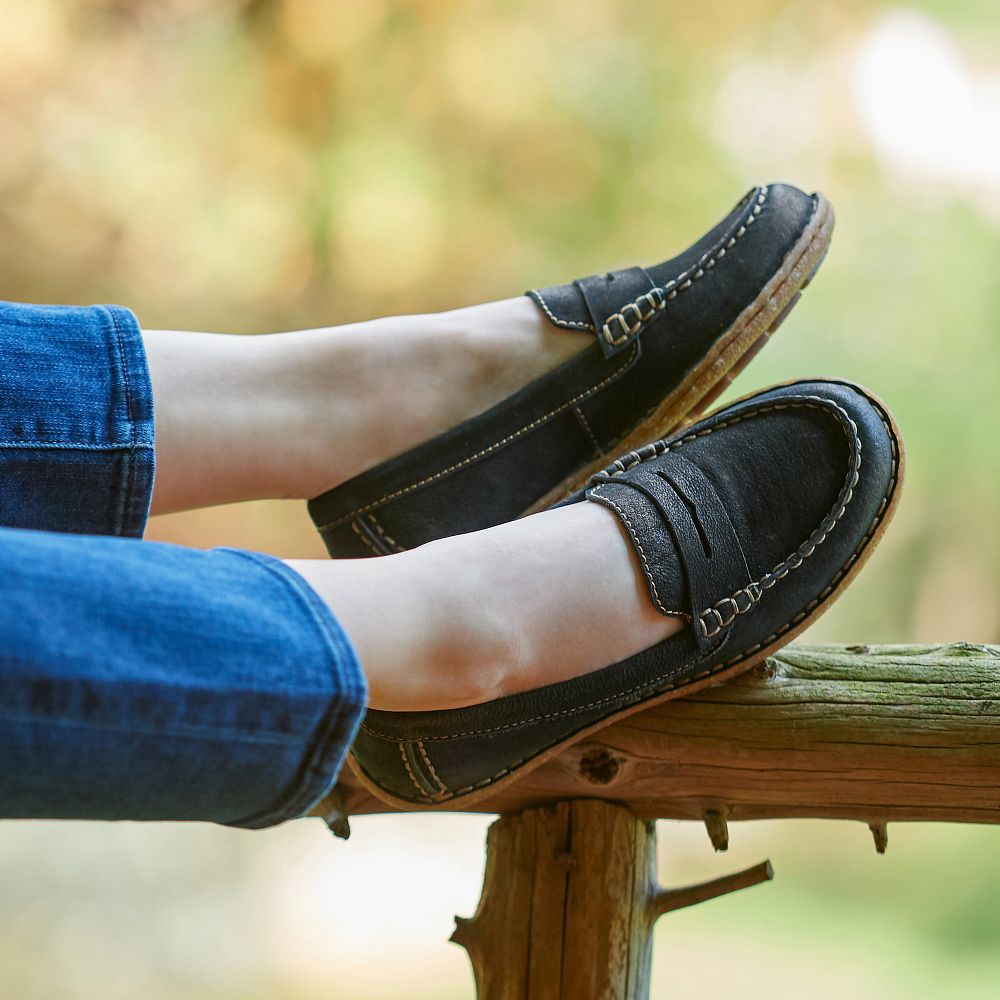 Born Nerina Slip-Ons Navy Sailor Nubuck Product ID-vnZXmEXm Born Nerina Slip-Ons Navy Sailor Nubuck Product ID-vnZXmEXm